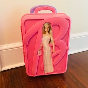 BARBIE take a long suitcase